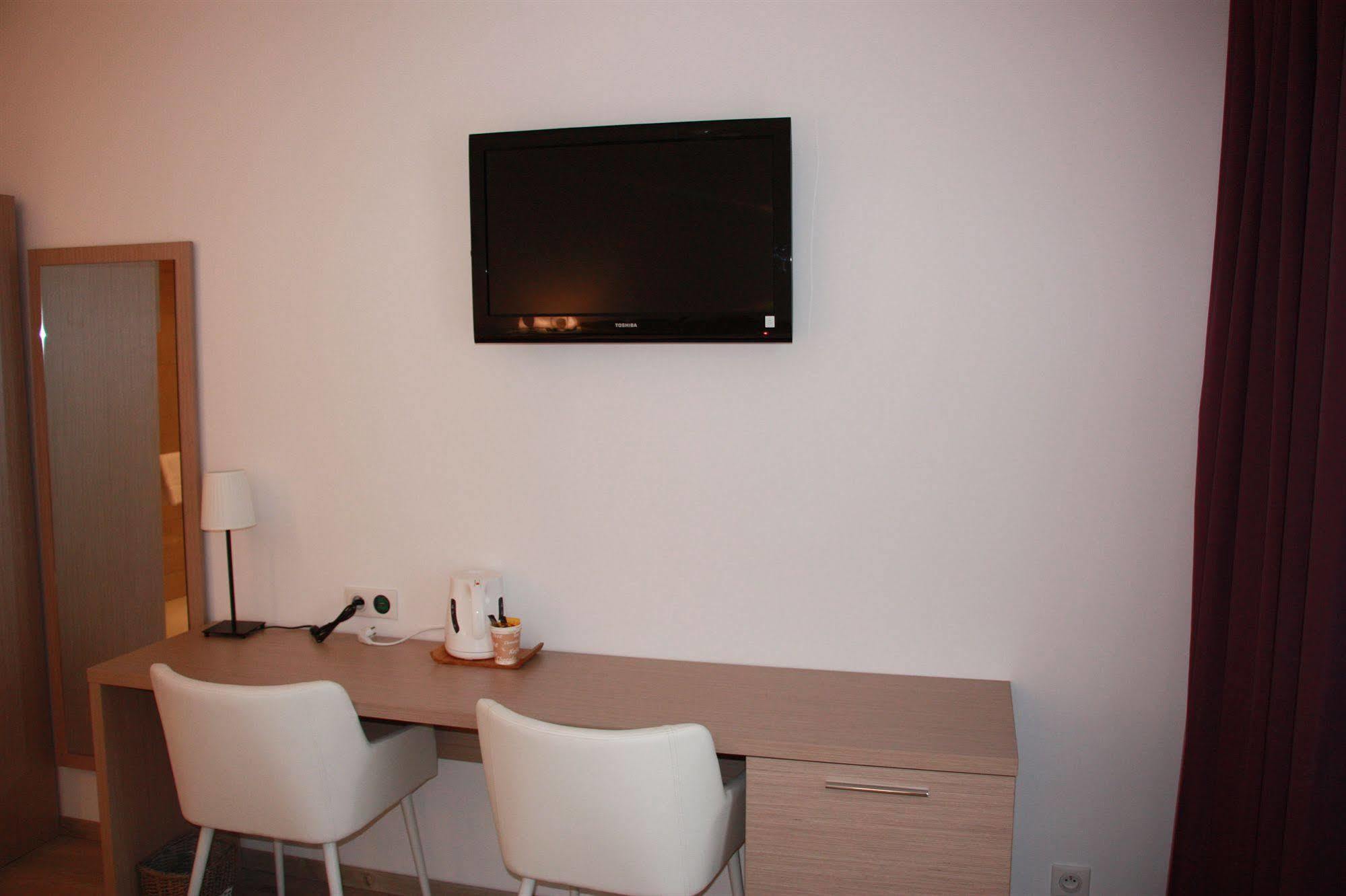 Hotel Terranostra Tarascon-sur-Ariège Eksteriør billede